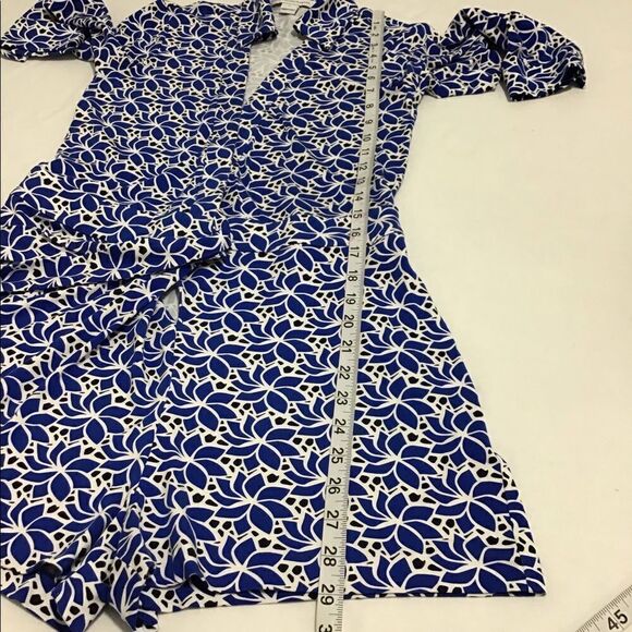 Diane Von Furnstenburg Blue And White Celeste 3/4 Sleeve Romper Size 0 - Picture 9 of 13